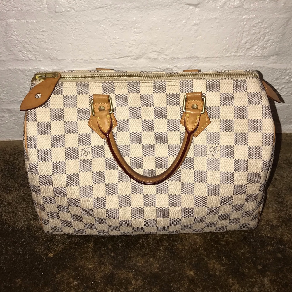 Louis Vuitton Speedy 30 in EXCELLENT condition ✨